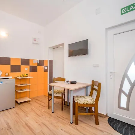 B&b-1 By Interhome *