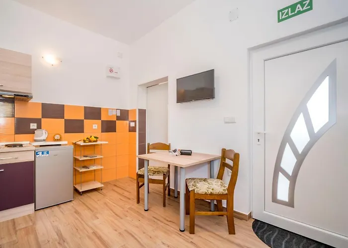 B&b-1 By Interhome *