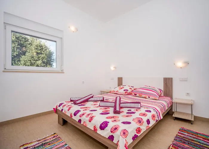 B&b-1 By Interhome *