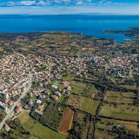 B&b-1 By Interhome *